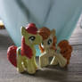 costume ponies bright mac and pear butter