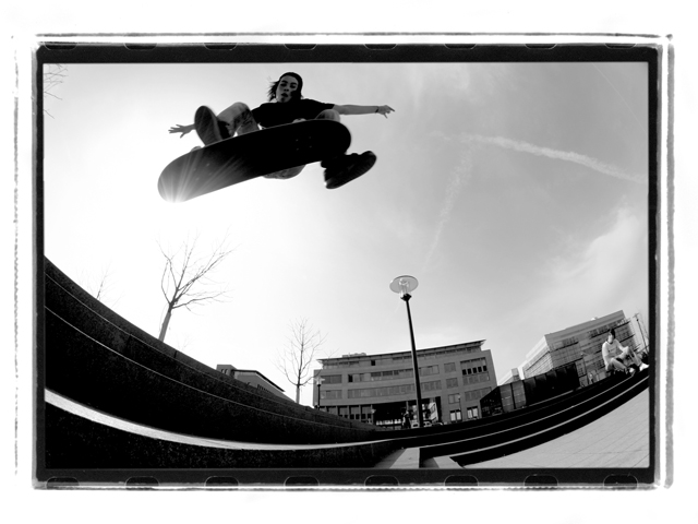 benny_kickflip_6_stairs by fotochris