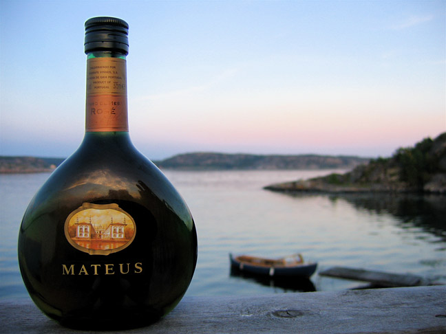 Mateus rose wine