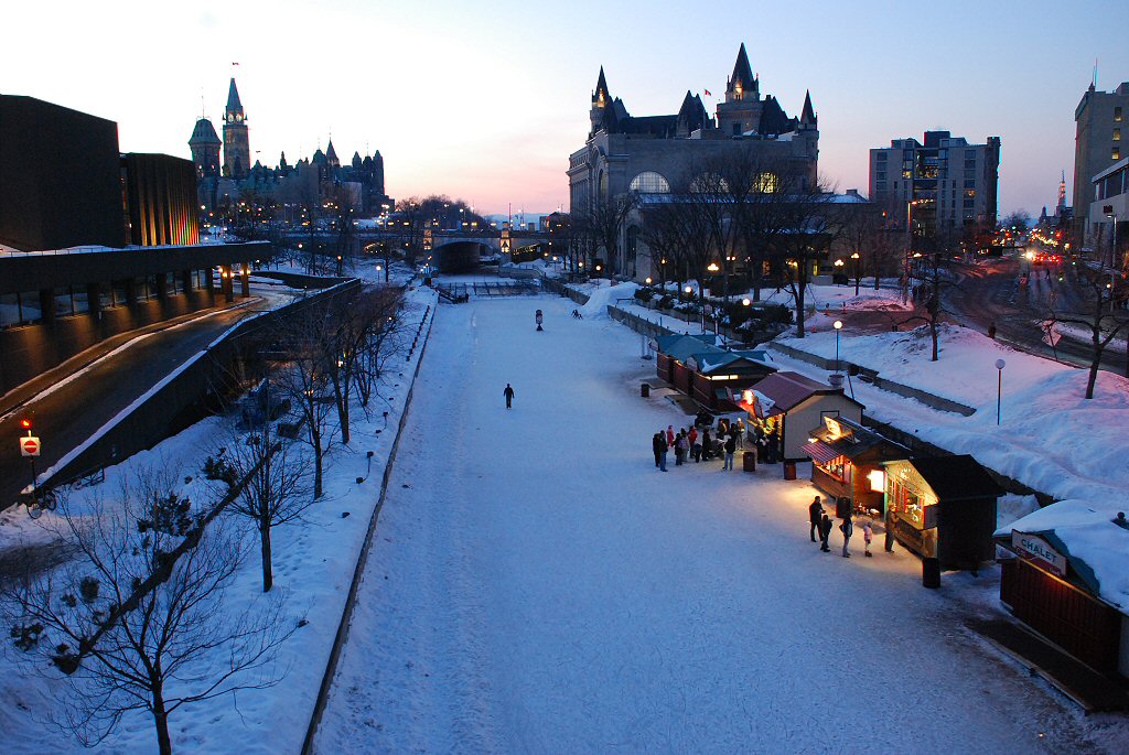 World's Largest Rink