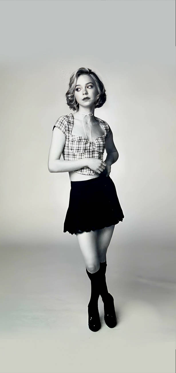 Emma Meyers Black And White By KusanagiLover On DeviantArt emma-meyers-black-and-white-by-kusanagilover-on-deviantart