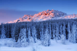 Black rock peak