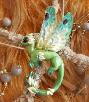 Dragonfly dragon necklace