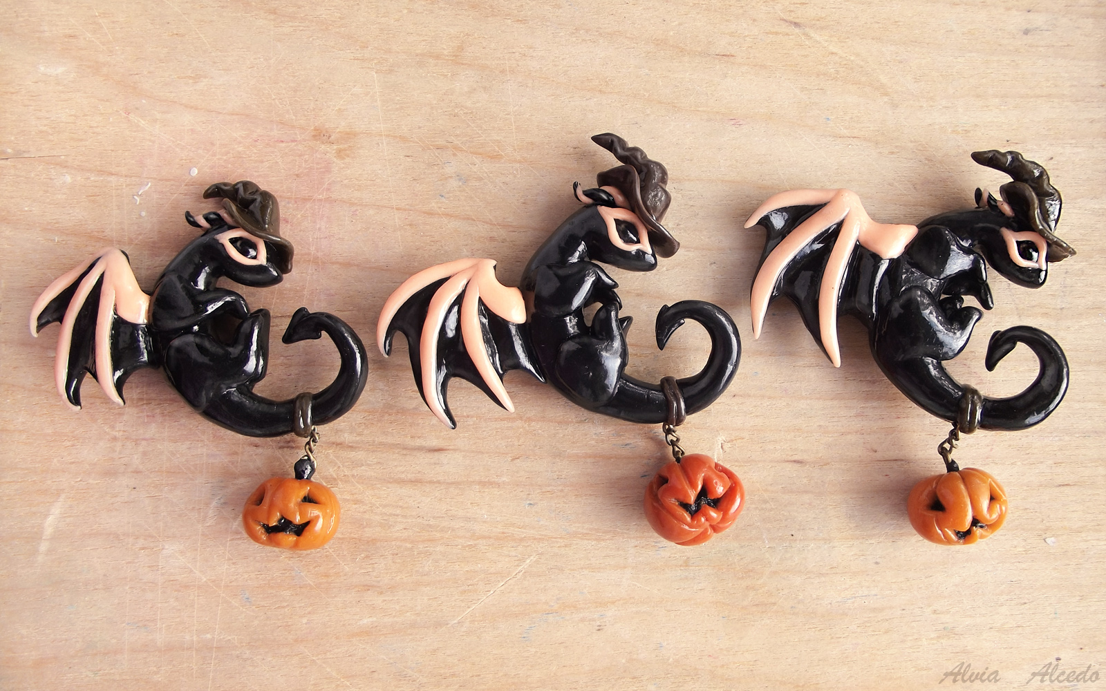 Halloween dragons trio