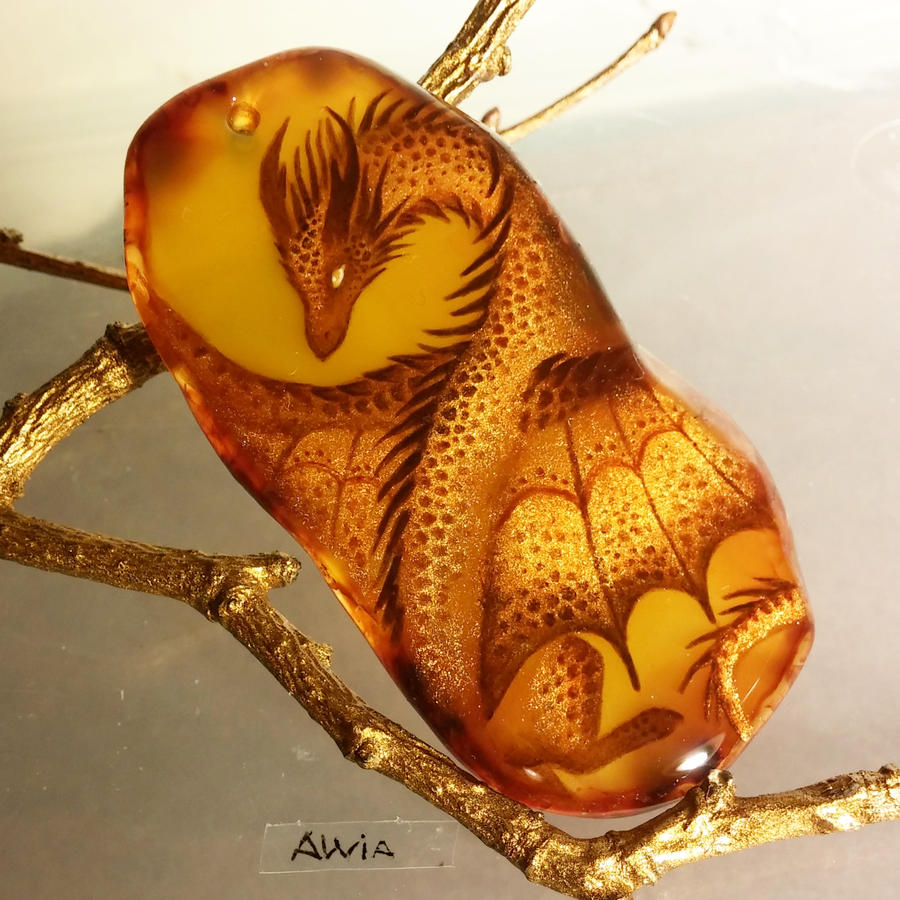 Golden dragon pendant by AlviaAlcedo