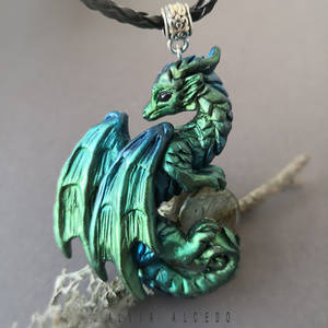 Labradorite dragon