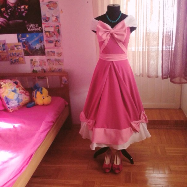Cinderella's Pink dress by GlowingPearl on DeviantArt Cinderella's Pink dress by GlowingPearl on DeviantArt