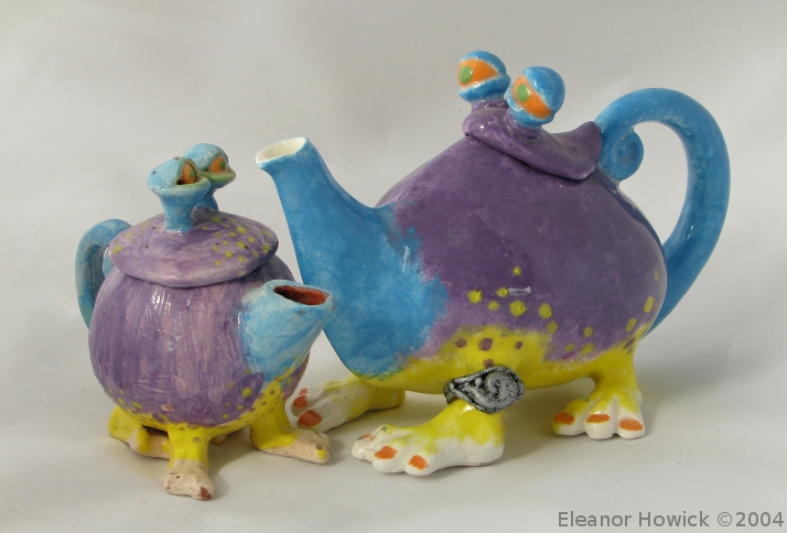 Alien Teapots by elfnor