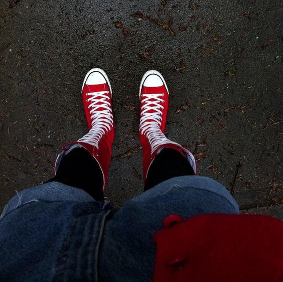 Red Knee High Converse! by Gummipriesterin on DeviantArt