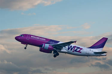 Airbus A320-232 Wizz Air HA-LWH