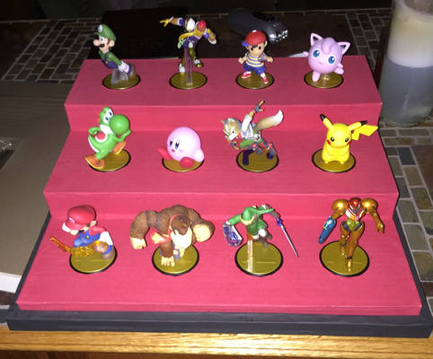 Custom Amiibo Display Shelf 1