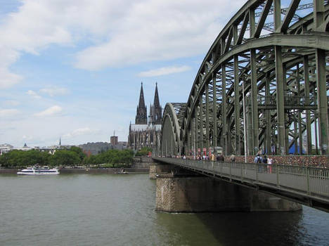 Hohenzollern Bridge.