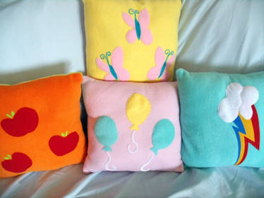 MLP FIM Large Pillow Set 1