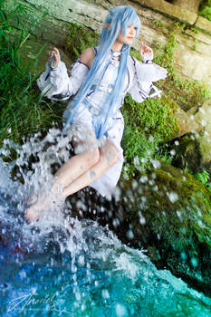 Asuna Yuuki: Feel the water, see the light