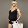 Pregnant Kaley Cuoco