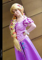 Rapunzel cosplay