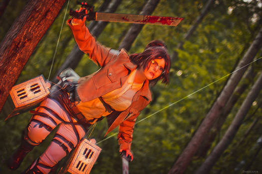 Hanji Zoe SnK cosplay