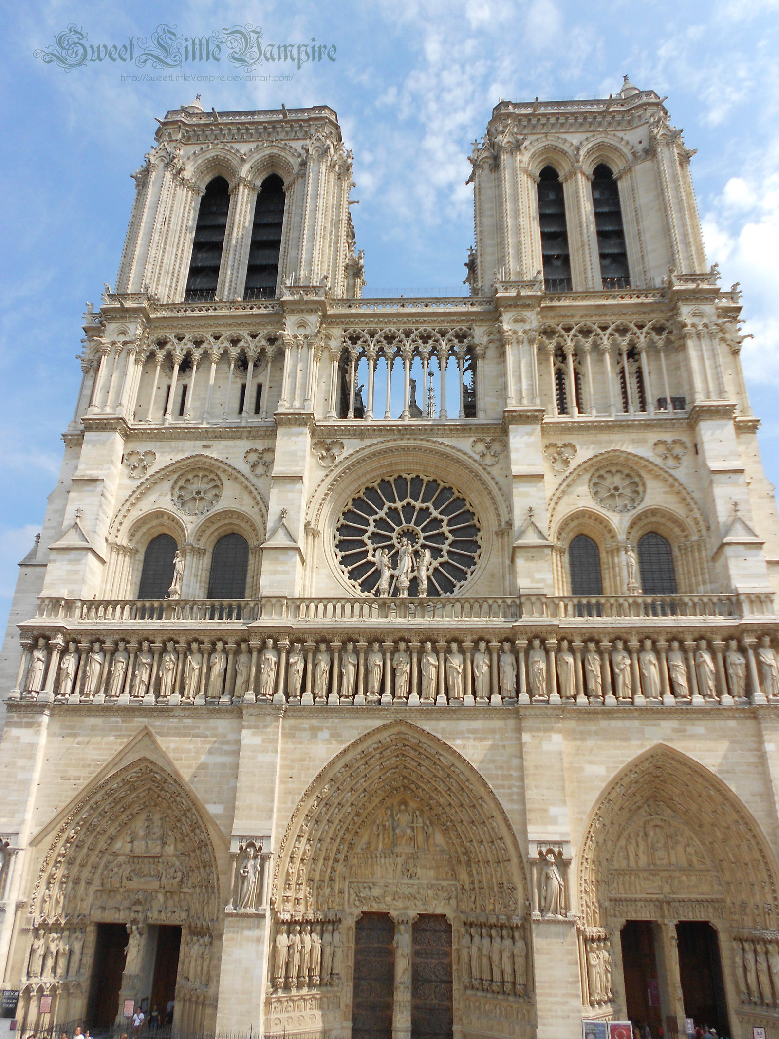 Notre Dame (front)