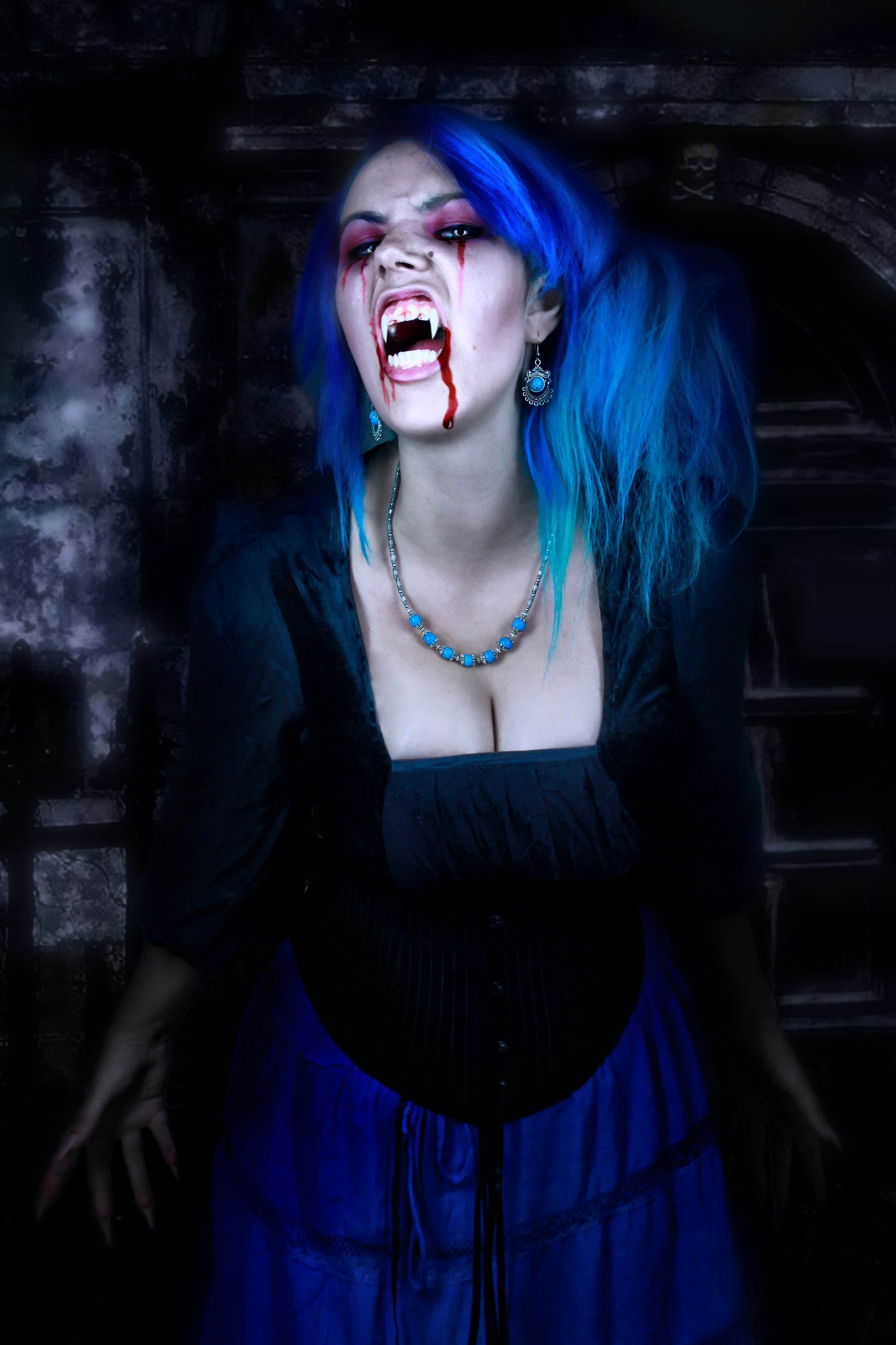 Vampire Nichelle-Ravenous