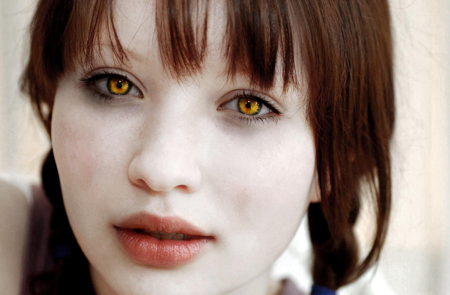 emily browning as cullen vamp