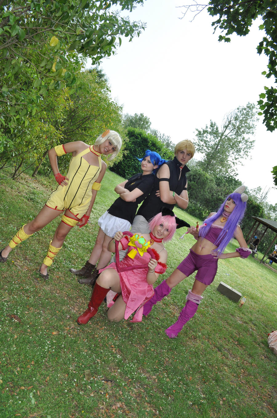 mew mew cosplay group