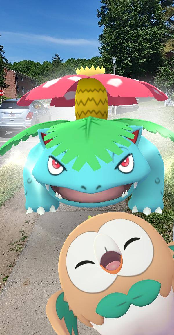 Shiny Bulbasaur in Pokemon Go by MegaCrystalSwiftail on DeviantArt