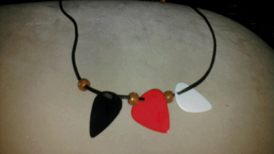 Necklace of D-R-W