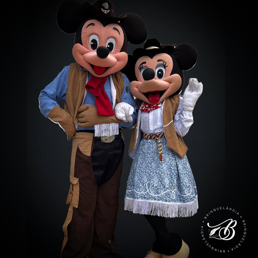 Minnie Rodeo Theme Cowboy Mickey and Minnie by SimonHilsinger2800 on DeviantArt
