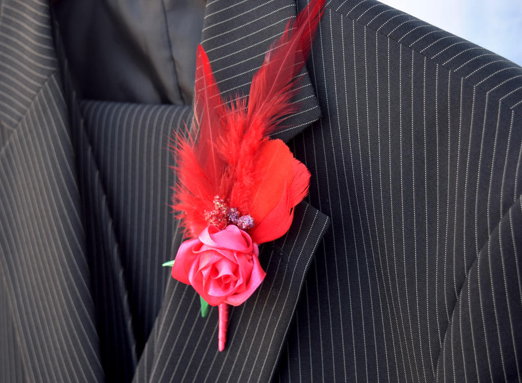 Red rose boutonniere/lapel pin (available)