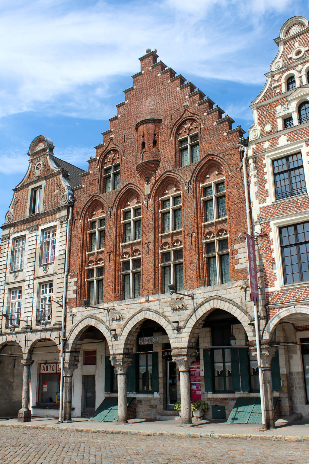 Grand-Place d'Arras II - Oldest house