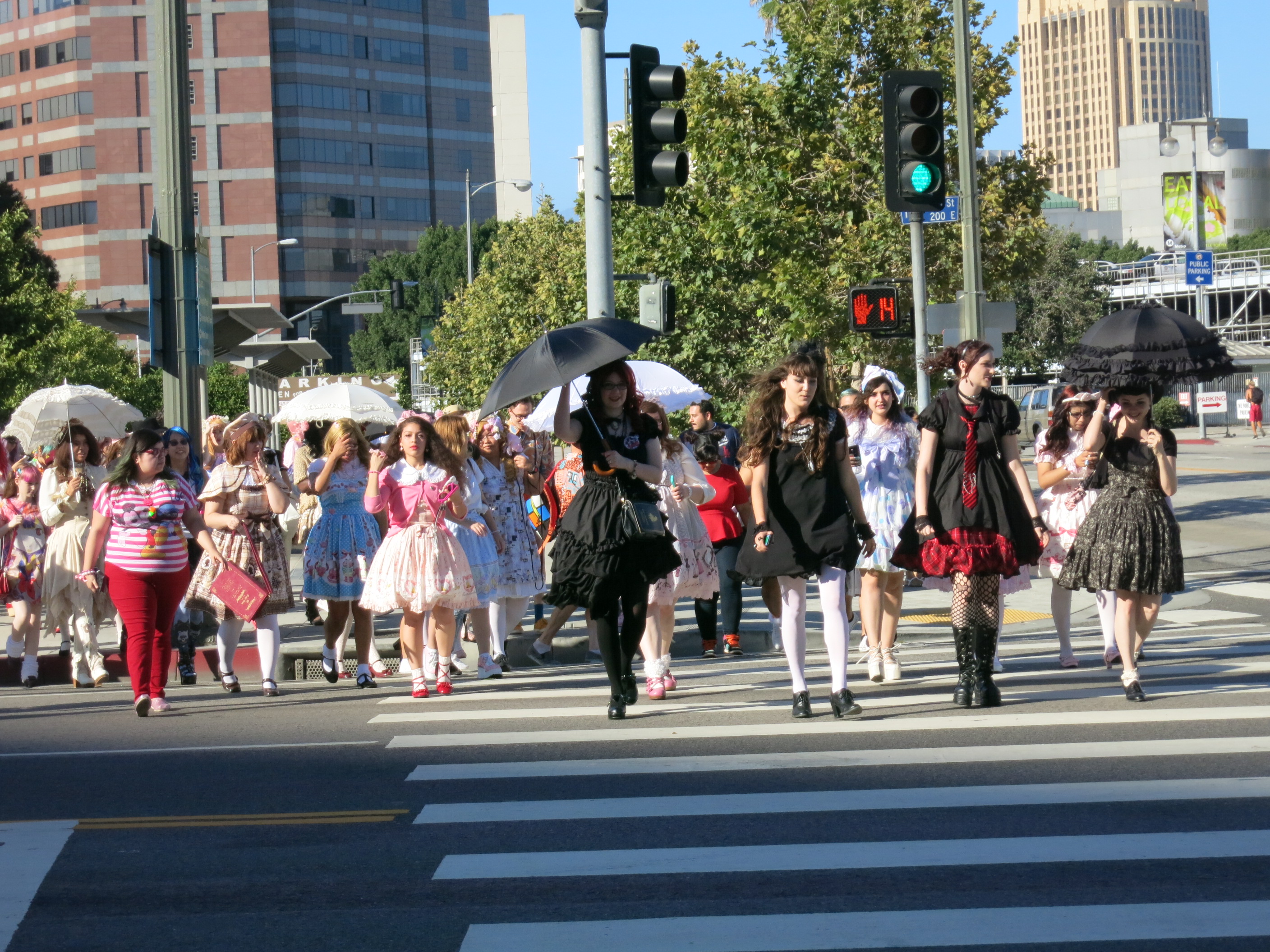 International Harajuku Fashion Walk: L.A. 98