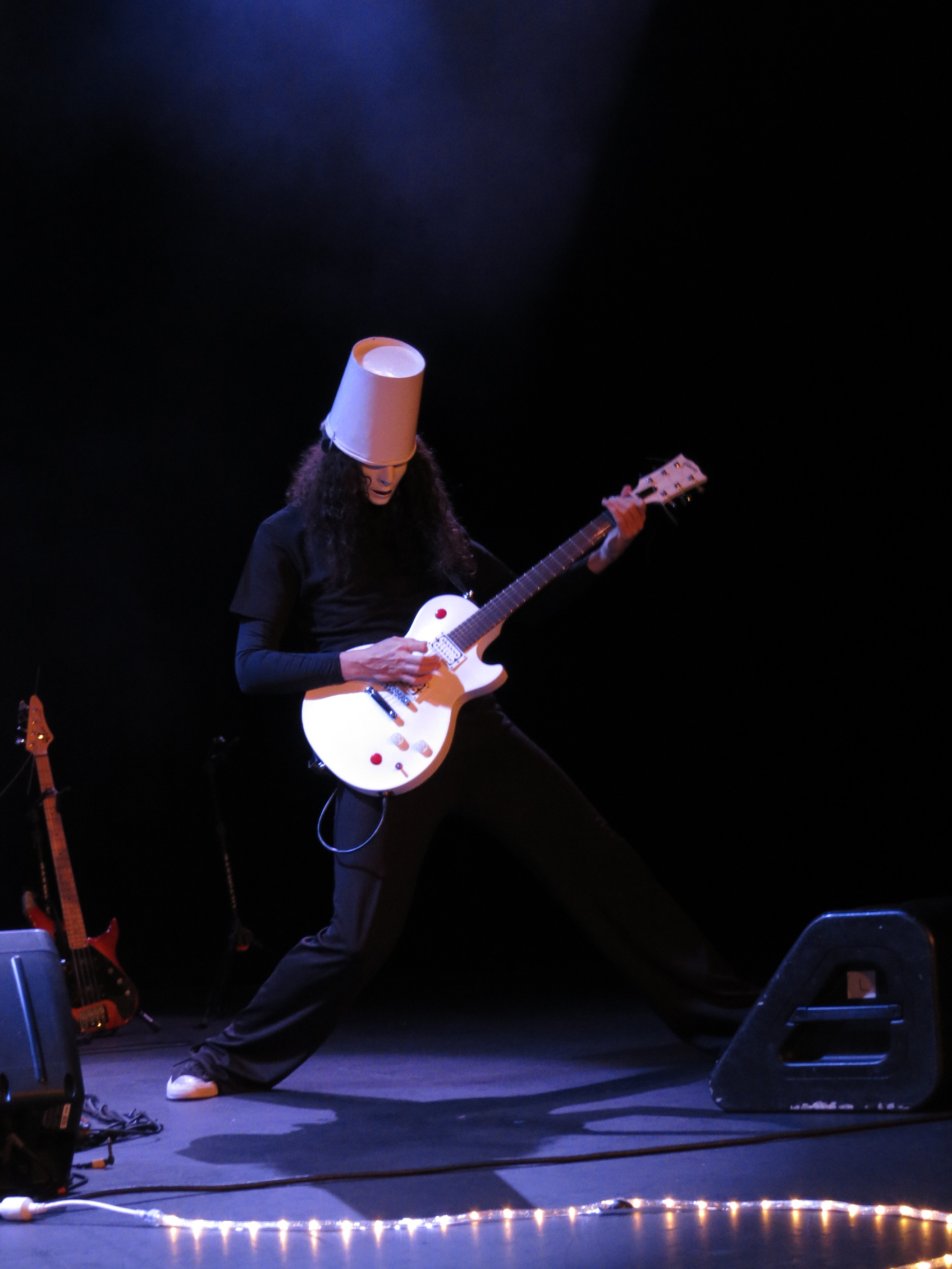 Buckethead