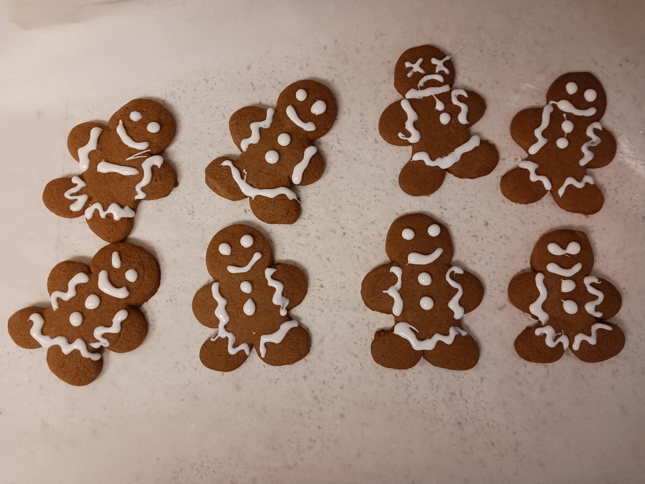 Gingerbread in NOVEMBER! by LunarFlareStudios on DeviantArt