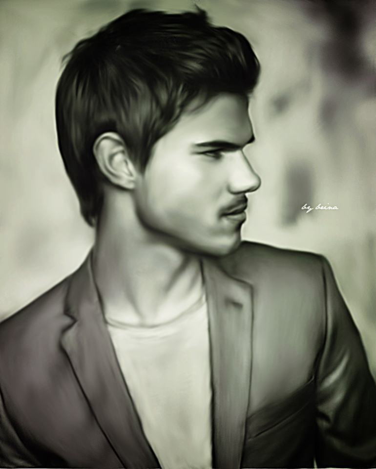 Taylor Lautner