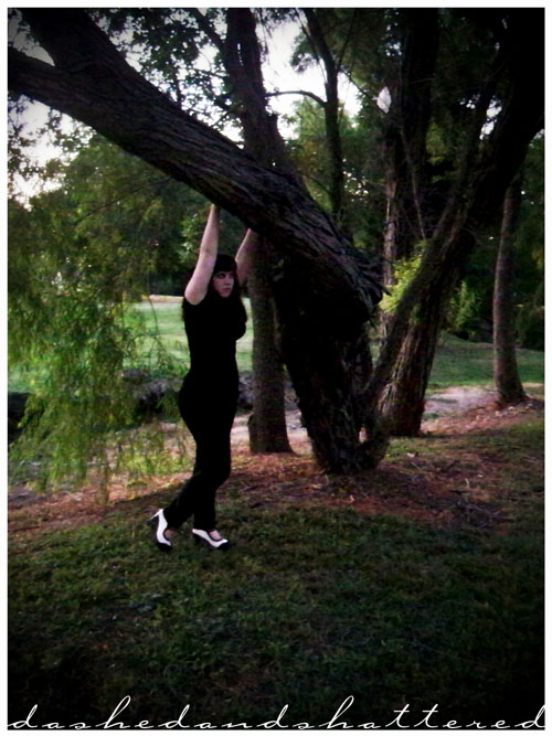 I hang from trees.