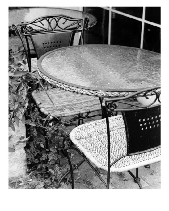 Empty Chairs at Empty Tables by rikku813 on DeviantArt