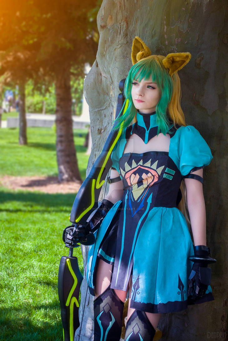 Atalanta cosplay Fate/Apocrypha Grand Order by NayoCosplay on DeviantArt