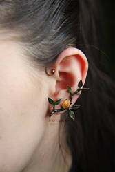 Soldered branch earcuff with citrine crysta