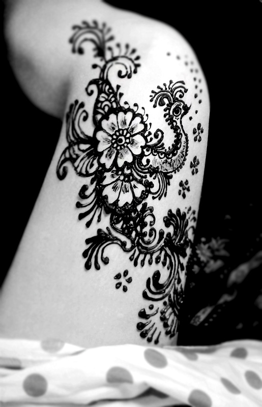 Henna peacock