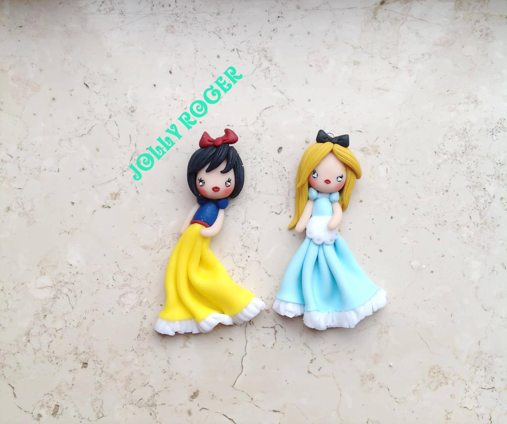 Snow white and Alice