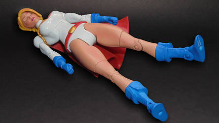 Power Girl Unconscious