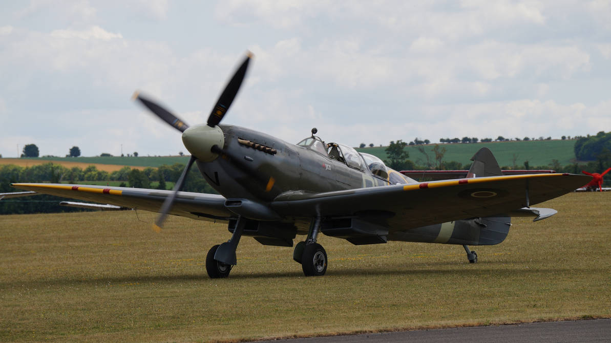Spitfire MK. IX G-LFIX by Minule on DeviantArt