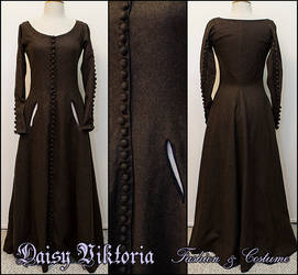 Brown Wool Cotehardie / Gothic Fitted Gown