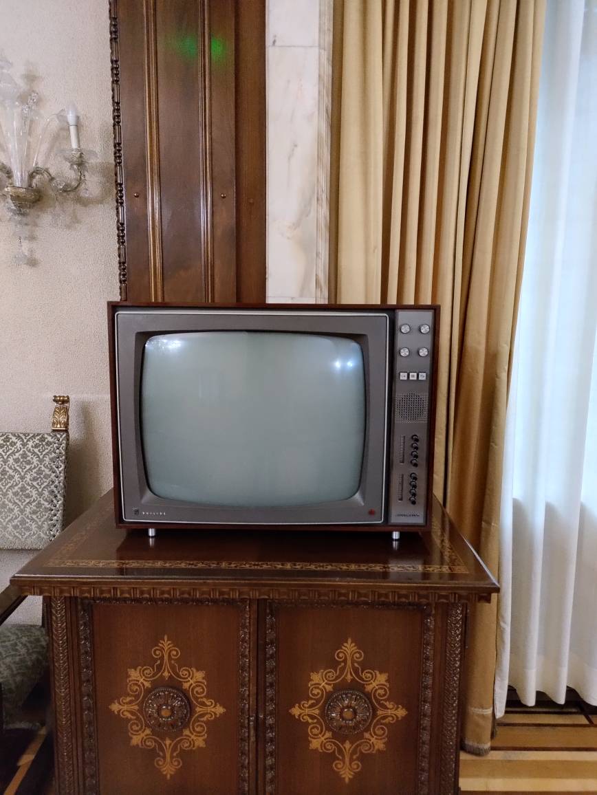 Old Cathode ray Tube TV By Fleetingray On DeviantArt Old cathode ray tube tv by fleetingray on deviantart