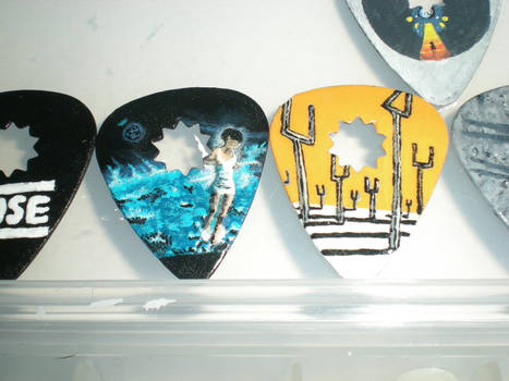 MUSE guitar picks 3