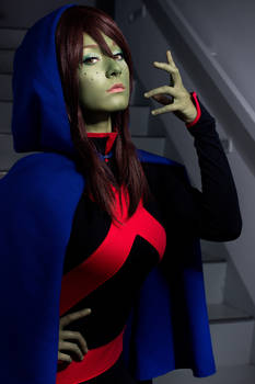 Young Justice: Miss Martian IV
