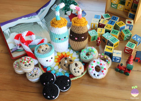 Milk and Cookies for Santa Amigurumi Food Crochet