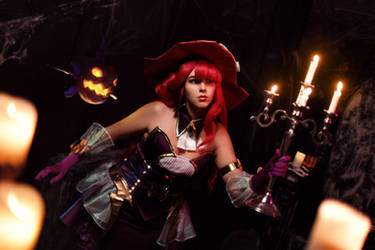 Bewitching Nami LoL Cosplay