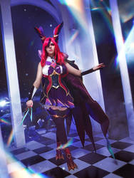 Star Guardian Xayah Cosplay - LoL by Sioxanne