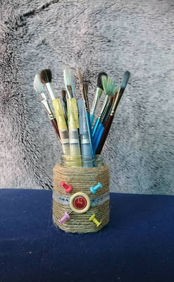 Paint brush jar 